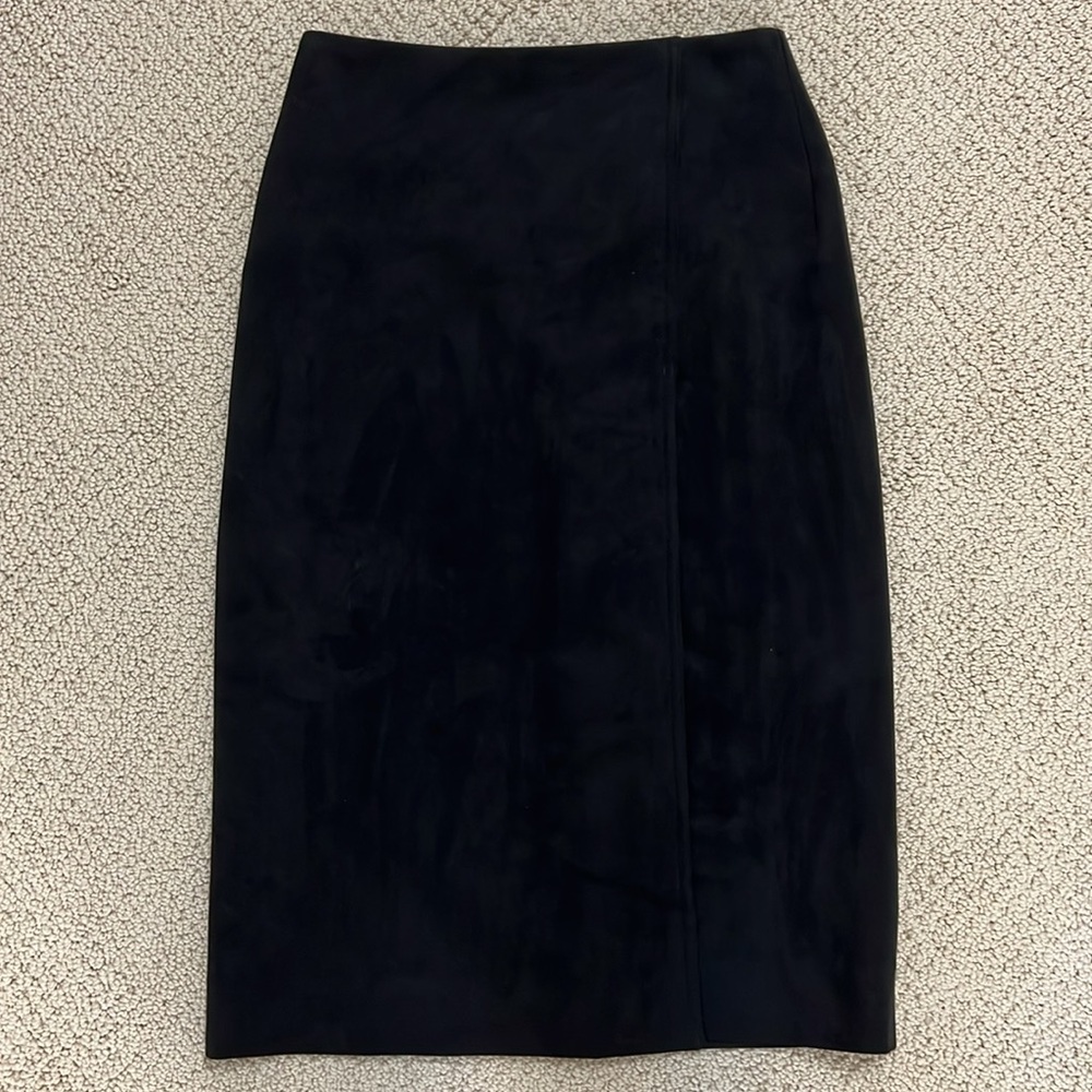 Aritzia Babaton Delbert Black Faux Suede Stretch Wrap Midi Pencil Skirt Slit 2
